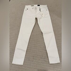 AG | The Legging Ankle | Super Skinny Ankle | White | Size 27R | New with Tag